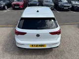 2021 Volkswagen Golf thumbnail 9
