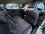 2015 Ford Fiesta thumbnail 44