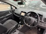 2018 Renault Clio thumbnail 18