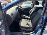 2015 Volkswagen Polo thumbnail 34