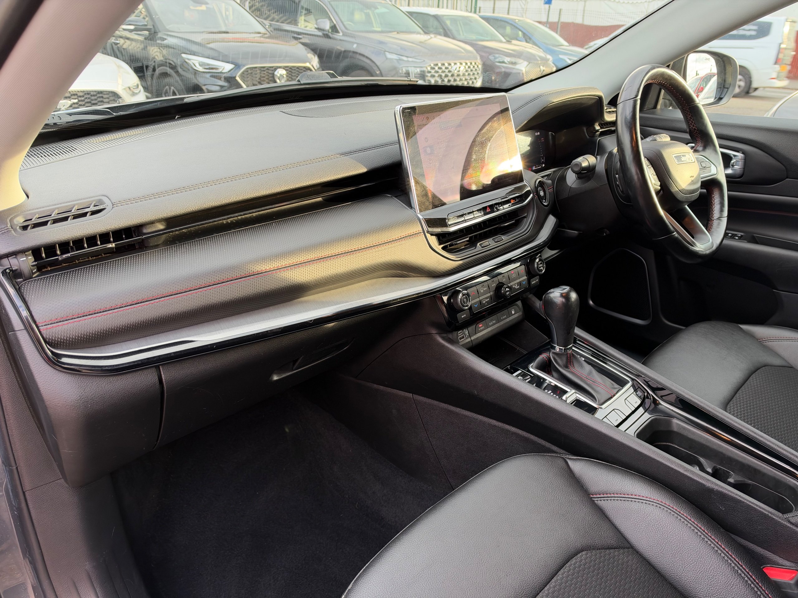 2022 Jeep Compass thumbnail 21