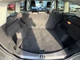 2017 Ford Kuga thumbnail 49
