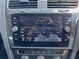 2018 Volkswagen Golf thumbnail 25