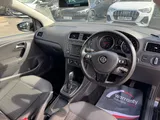 2016 Volkswagen Polo thumbnail 17