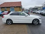 2016 Mercedes-Benz C-Class thumbnail 17