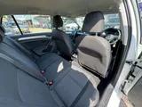 2018 Volkswagen Golf thumbnail 29