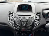 2015 Ford Fiesta thumbnail 25