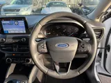 2019 Ford Focus thumbnail 18