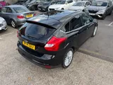 2014 Ford Focus thumbnail 6