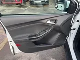 2013 Ford Focus thumbnail 39