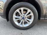 2017 Ford Kuga thumbnail 52