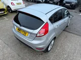 2015 Ford Fiesta thumbnail 14