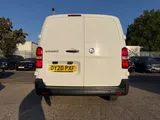 2020 Vauxhall Vivaro thumbnail 10
