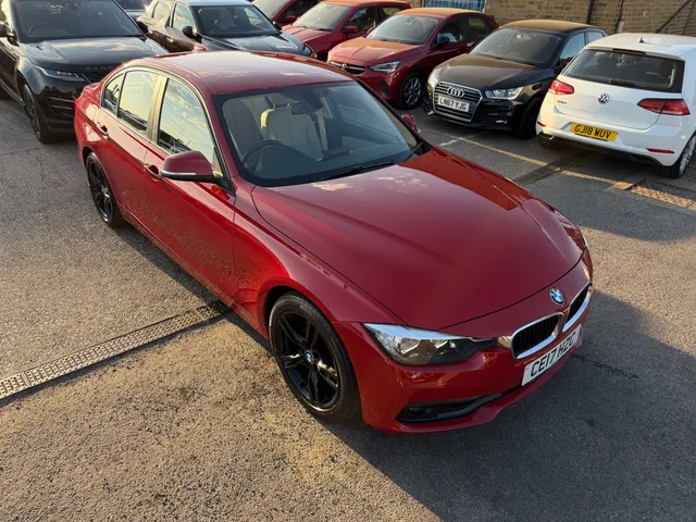 2017 BMW 3 Series — photo 3