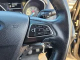 2017 Ford Focus thumbnail 29
