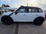2015 Mini Countryman thumbnail 9