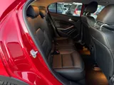 2017 Mercedes-Benz GLA thumbnail 43