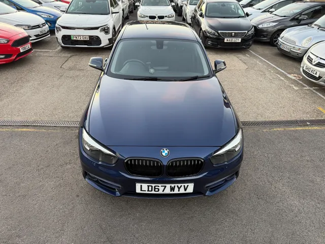 2017 BMW 1 Series — photo 4