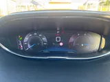2019 Peugeot 3008 thumbnail 25