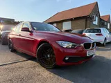 2017 BMW 3 Series thumbnail 1