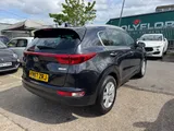2017 KIA Sportage thumbnail 8