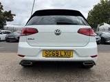 2019 Volkswagen Golf thumbnail 15