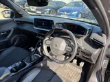 2020 Peugeot 2008 thumbnail 17