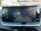 2021 Peugeot 2008 thumbnail 33