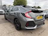 2019 Honda Civic thumbnail 9