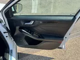 2019 Ford Focus thumbnail 35