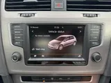 2016 Volkswagen Golf thumbnail 24