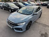 2017 Honda Civic thumbnail 2