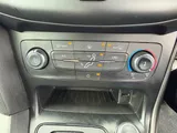 2017 Ford Focus thumbnail 29