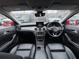 2017 Mercedes-Benz GLA thumbnail 37
