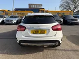 2018 Mercedes-Benz GLA thumbnail 12