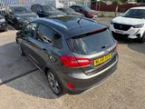 2018 Ford Fiesta thumbnail 11
