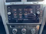 2018 Volkswagen Golf thumbnail 23