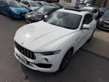 2018 Maserati Levante thumbnail 5