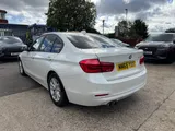 2015 BMW 3 Series thumbnail 12