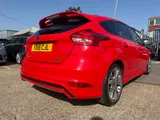 2018 Ford Focus thumbnail 11