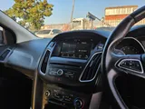 2017 Ford Focus thumbnail 34