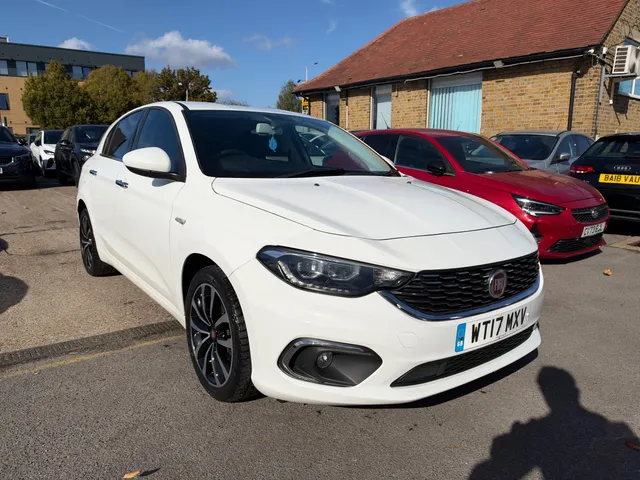 2017 Fiat Tipo — photo 4