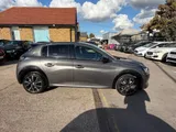 2023 Peugeot 208 thumbnail 13