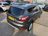 2017 Ford Kuga thumbnail 15