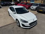 2019 Ford Focus thumbnail 5