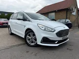 2021 Ford S-Max thumbnail 1