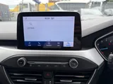 2021 Ford Focus thumbnail 37