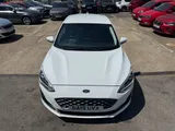 2019 Ford Focus thumbnail 3