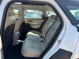 2017 Land Rover Range Rover Velar thumbnail 47