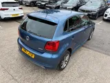 2017 Volkswagen Polo thumbnail 11